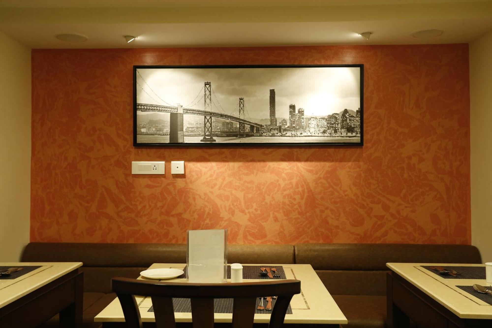 D Breeze Suites Devanahalli Екстериор снимка