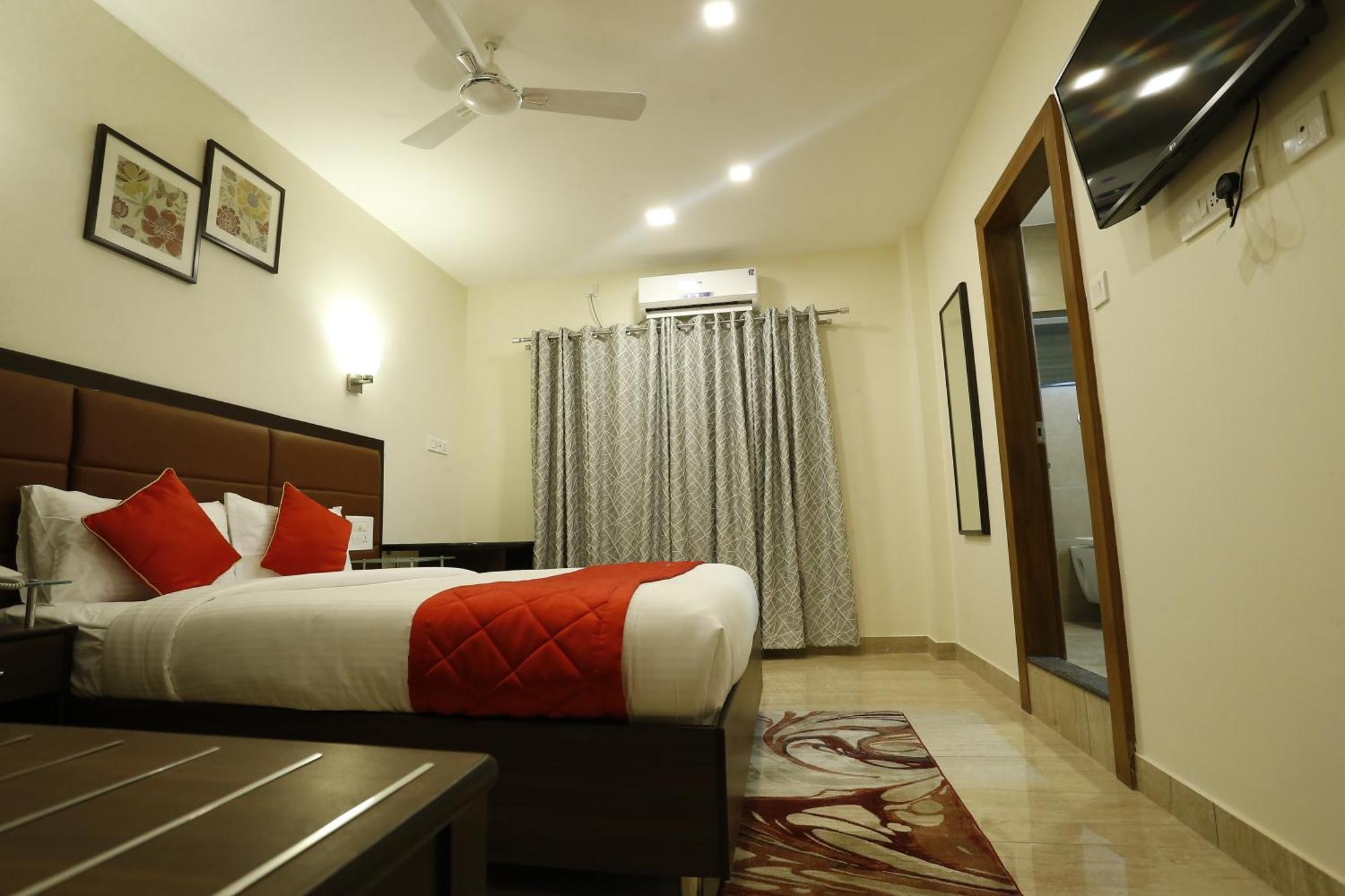 D Breeze Suites Devanahalli Екстериор снимка
