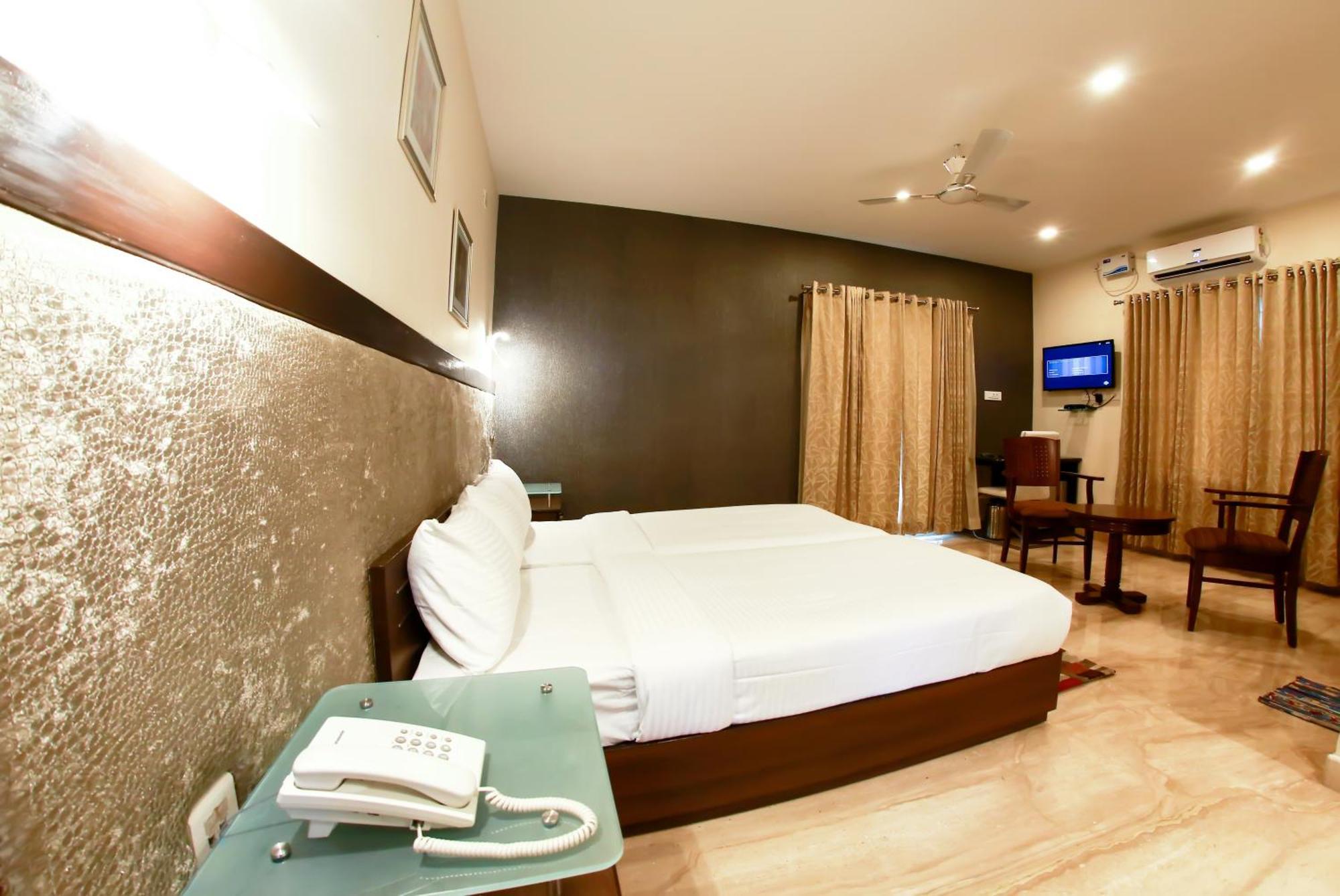 D Breeze Suites Devanahalli Екстериор снимка