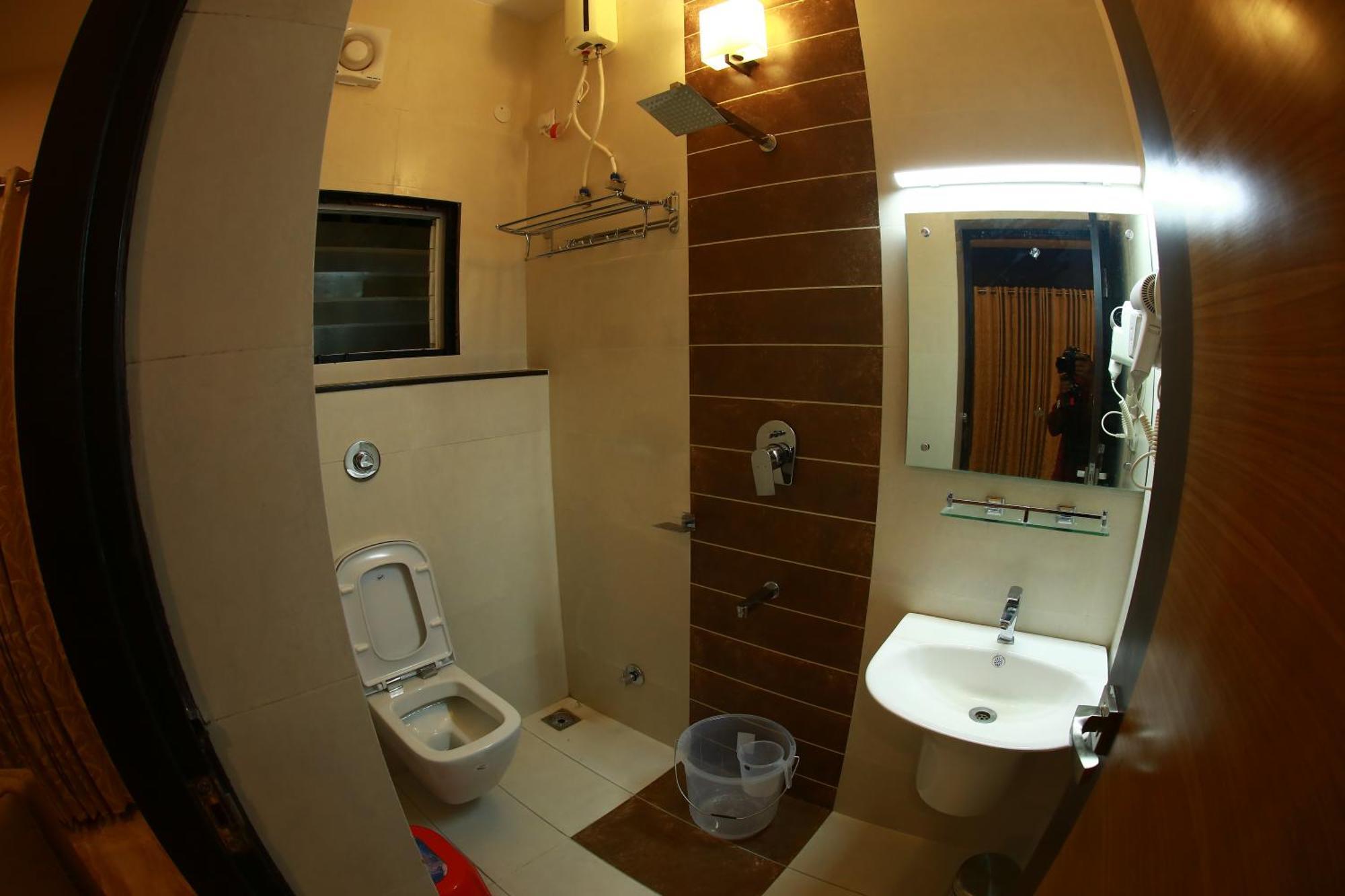 D Breeze Suites Devanahalli Екстериор снимка