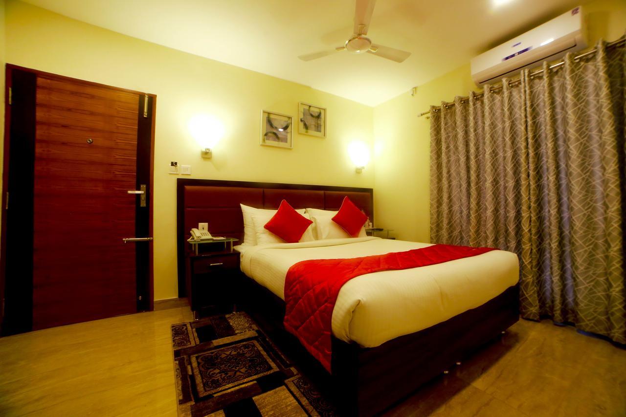D Breeze Suites Devanahalli Екстериор снимка