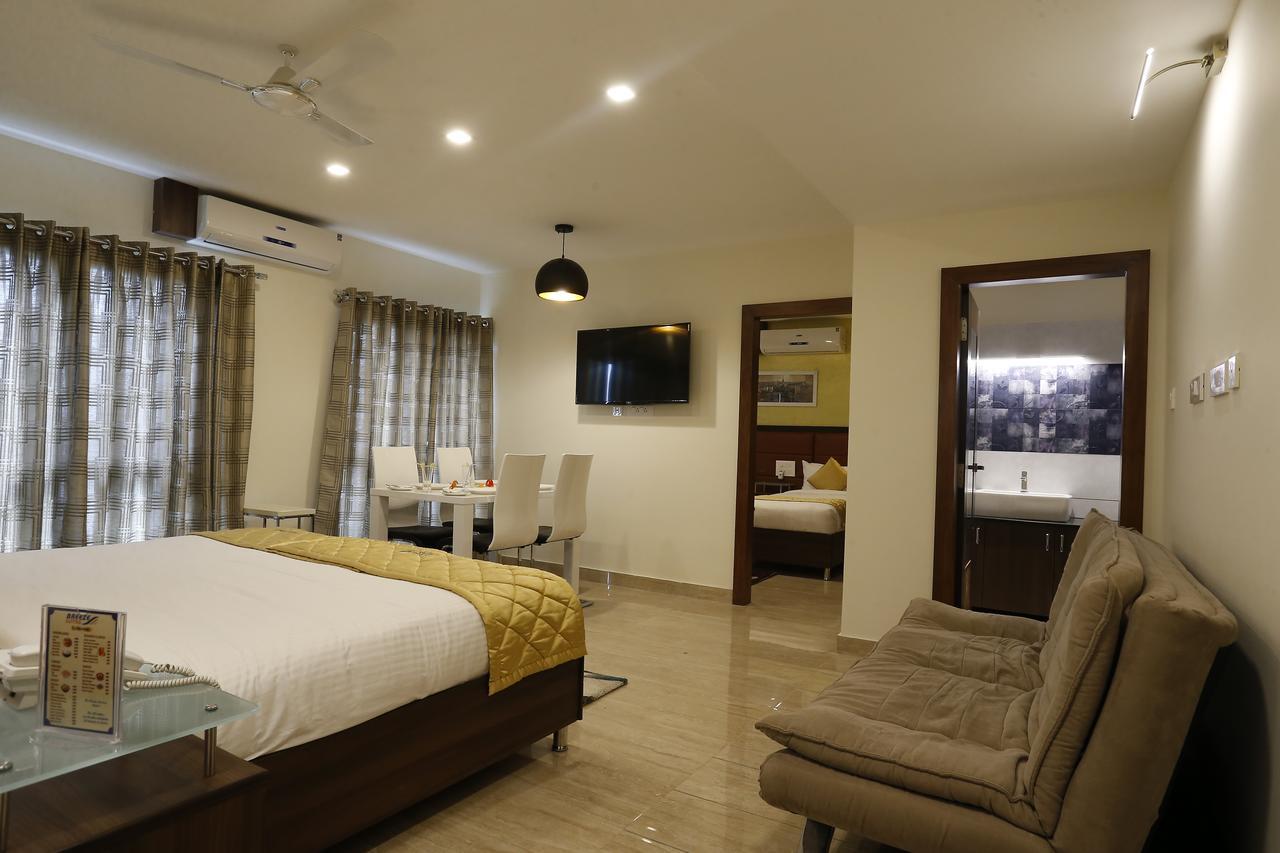 D Breeze Suites Devanahalli Екстериор снимка