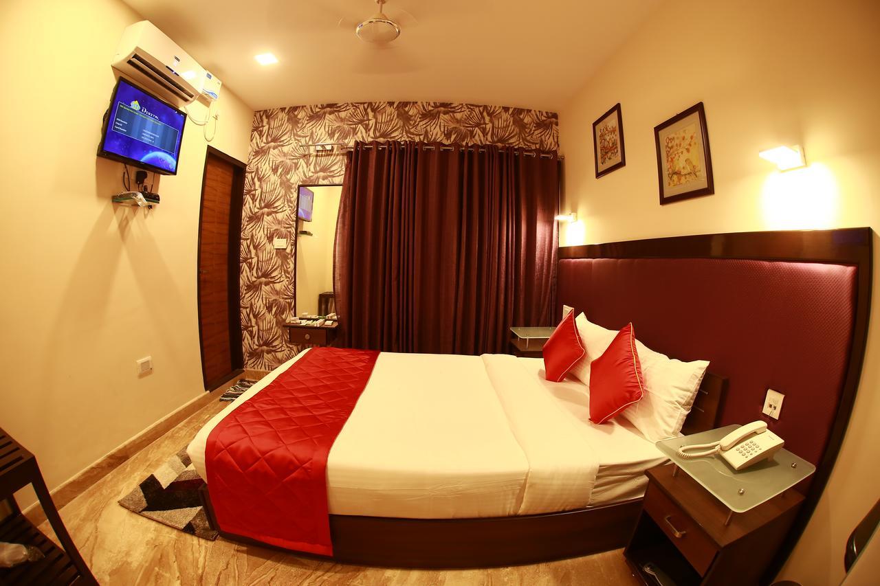 D Breeze Suites Devanahalli Стая снимка