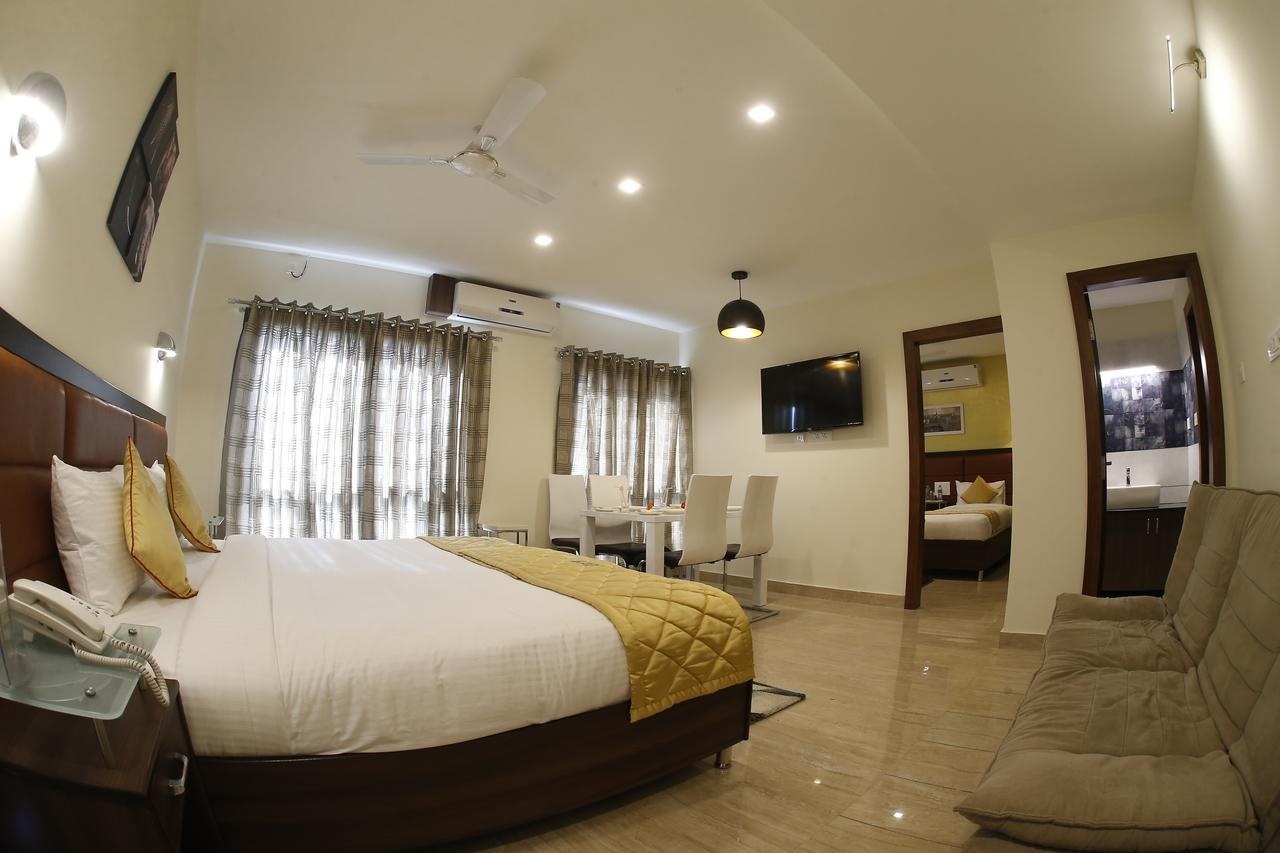 D Breeze Suites Devanahalli Екстериор снимка