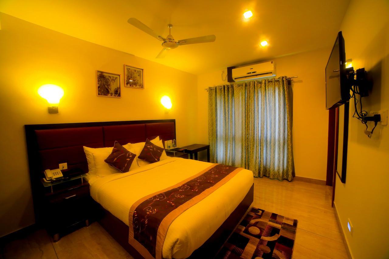D Breeze Suites Devanahalli Екстериор снимка