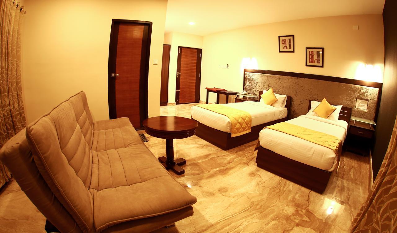 D Breeze Suites Devanahalli Екстериор снимка